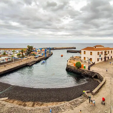 With Balcony And Sea View 公寓 *